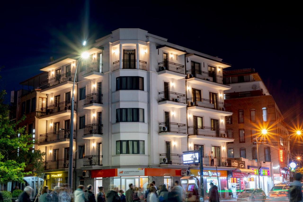 Hotel Best Tbilisi Esterno foto